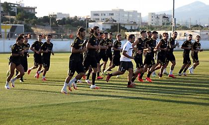 Με 33 ποδοσφαιριστές η προετοιμασία της ΑΕΚ