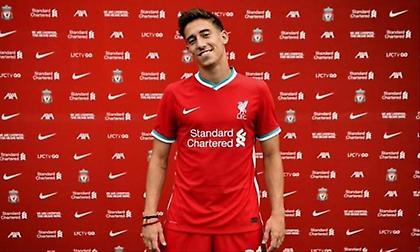 Πρώτη μέρα στη… δουλειά με τη Λίβερπουλ για τον Τσιμίκα (video)