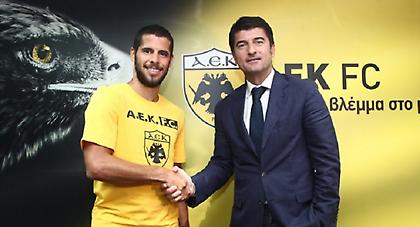 Επίσημο: Ινσούα τριετίας στην ΑΕΚ!