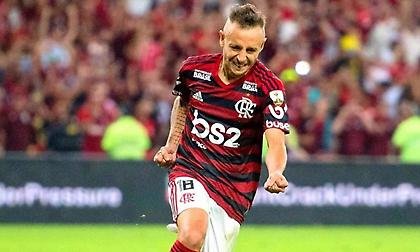 «Ναι» από Ραφίνια στον Ολυμπιακό