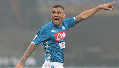 Σε προχωρημένες επαφές Έβερτον και Νάπολι για Άλαν