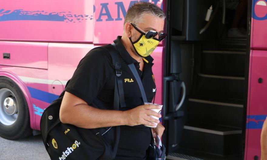 Αναχώρησε για Γιάννενα η ΑΕΚ (pics)