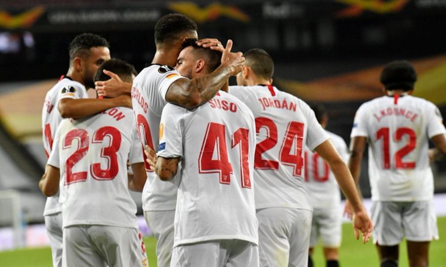Live: Σεβίλλη-Μάντσεστερ Γιουνάιτεντ 2-1