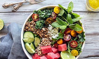 Οι λύσεις για ελαφριά διατροφή το καλοκαίρι χωρίς… πείνα