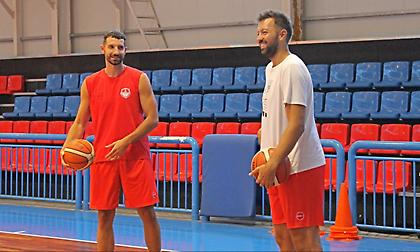 Στην προετοιμασία του Πανερυθραϊκού ο Ίαν Βουγιούκας (pics)