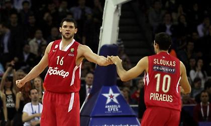 Παπανικολάου – Σλούκας: Μία φορά αδέλφια, για πάντα αδέλφια! (πίνακες, βίντεο)