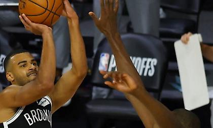 Ράπτορς – Νετς: Στο Shaqtin’ a Fool με το… σπαθί τους