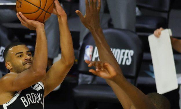 Ράπτορς – Νετς: Στο Shaqtin’ a Fool με το… σπαθί τους