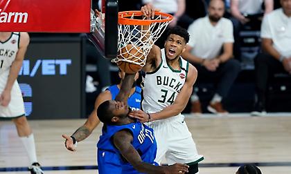 Live: Μάτζικ-Μπακς