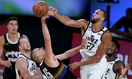 Live:  Τζαζ-Νάγκετς