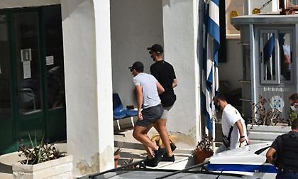 Στον Εισαγγελέα Σύρου ο Μαγκουάιρ (pics/vids)