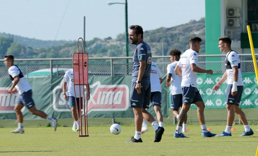 Παγκάκης: «Δεν θα δούμε πρόβα ενδεκάδας, αλλά ίσως σχηματισμού»