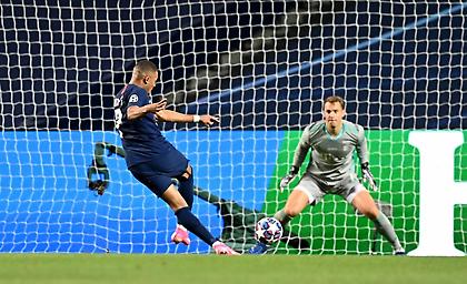 Live: Παρί Σεν Ζερμέν-Μπάγερν Μονάχου 0-1