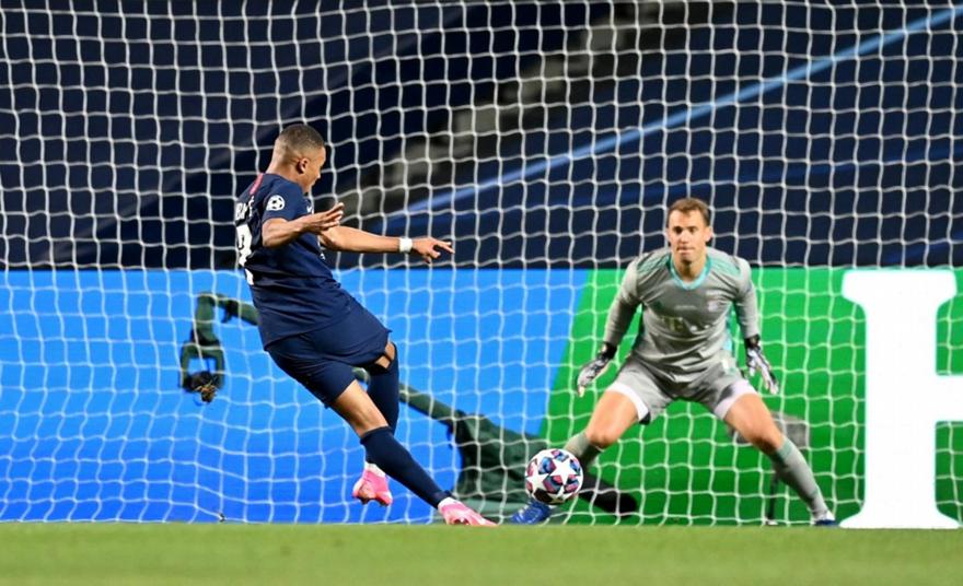 Live: Παρί Σεν Ζερμέν-Μπάγερν Μονάχου 0-1