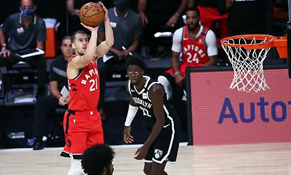 «Σκούπα» από Ράπτορς - Έφτασαν σε… match ball οι Τζαζ