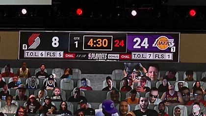 Λεμπρόν για το σκορ 24-8: «Ο Κόμπι είναι εδώ, μαζί μας»