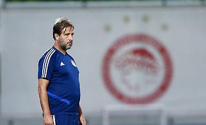 Σταματέλος: «Αναγκαστική επιλογή η τριάδα στην άμυνα για Μαρτίνς»