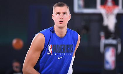 Οριστικό: Χάνει και το πέμπτο ματς ο Πορζίνγκις!