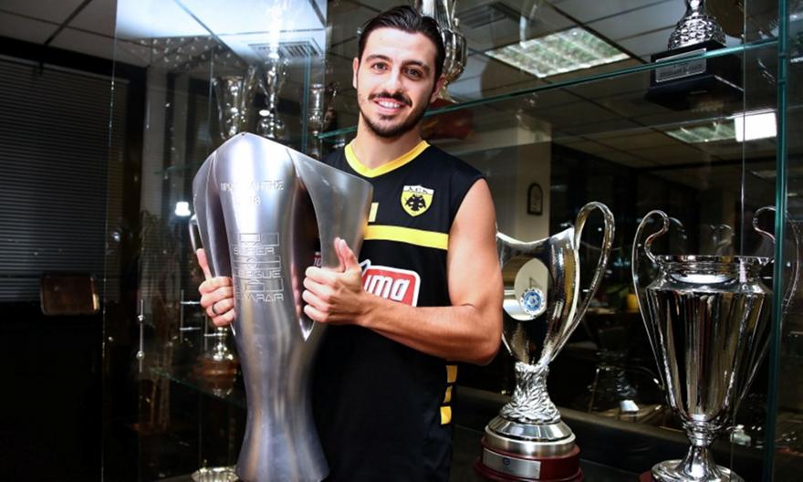 Γαλανόπουλος: «Δεν θα μπορούσα να φανταστώ τον εαυτό μου εκτός ΑΕΚ» (video)