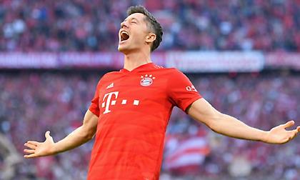 Ρουμενίγκε: «Δεν είχαμε ανάγκη το 2018 τον Ρονάλντο στη Μπάγερν Μονάχου, είχαμε το Λεβαντόφσκι»