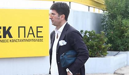 Τσακίρης: «Θα ενισχυθεί με Κονέ στον άξονα, δεν επηρεάζεται στον αγωνιστικό σχεδιασμό η ΑΕΚ»