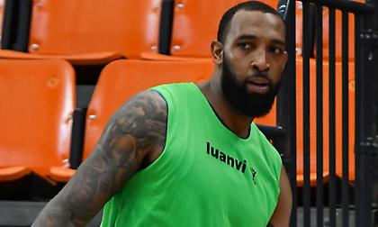 Πρόβλημα με Ντέρικ Γουίλιαμς στη Βαλένθια!