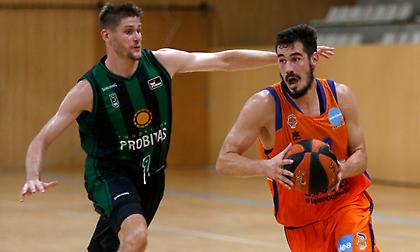 Με το… δεξί στα φιλικά η Βαλένθια