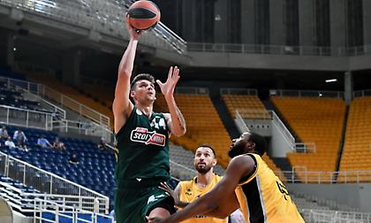 «Ξεμούδιασαν» Παναθηναϊκός και ΑΕΚ - Πρώτο παιχνίδι για τις δύο ομάδες μετά από 5,5 μήνες! (pics)