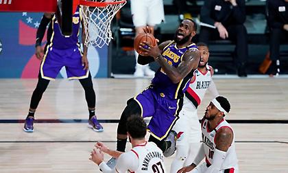 LIVE: Λέικερς-Μπλέιζερς