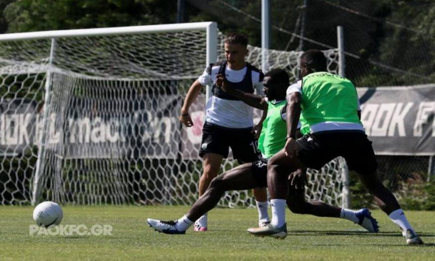 Εκτός τέσσερις στον ΠΑΟΚ