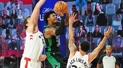 Στο 2-0 οι Σέλτικς, με την πλάτη στον τοίχο οι πρωταθλητές