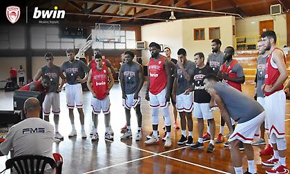 Πρίντεζης, Βεζένκοφ και Χαραλαμπόπουλος για τον νέο Ολυμπιακό