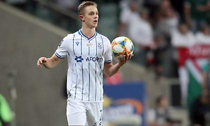 Κλείνει τον Γκούμνι η Άουγκσμπουργκ