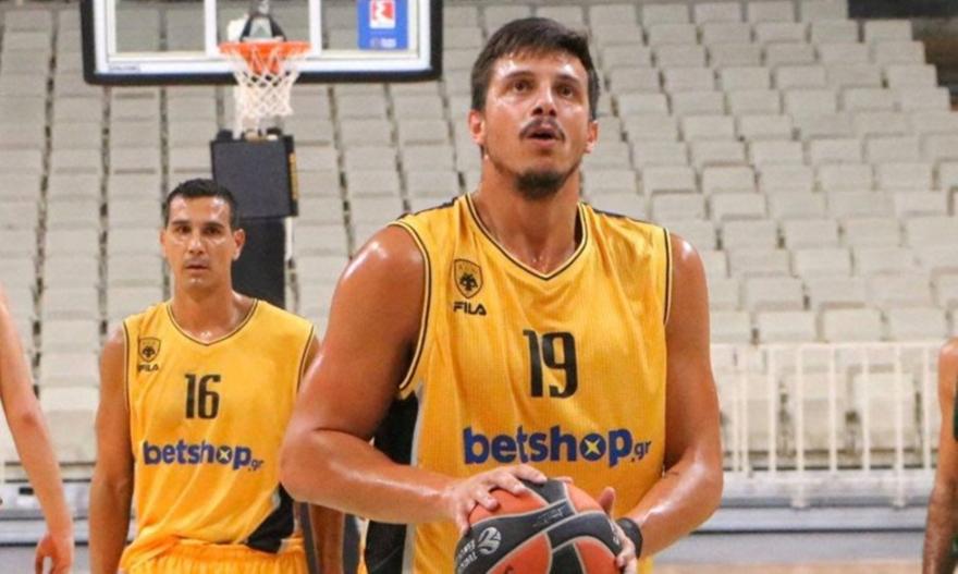 Διάστρεμμα ο Γόντικας στην ΑΕΚ