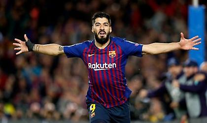 Τα βρήκε με Γιουβέντους και... περιμένει Μπαρτσελόνα ο Σουάρες