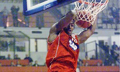 Αλφόνσο Φορντ: 16 χρόνια χωρίς τον σπουδαίο σκόρερ!