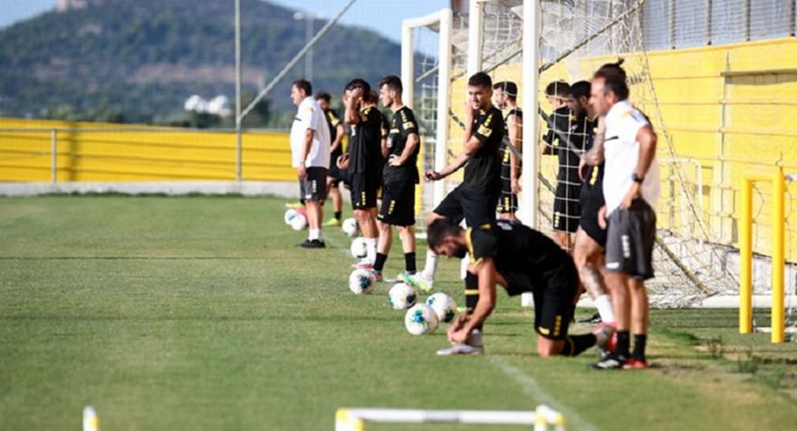 Ενοχλήσεις για Ενομπακάρε, συνέχισαν ατομικό οι τρεις