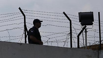 Κέρκυρα: Πιστόλια, ναρκωτικά, αυτοσχέδια μαχαίρια και κινητά βρήκαν στις φυλακές