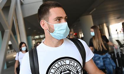 Έφτασε Θεσσαλονίκη ο Ζίφκοβιτς για τον ΠΑΟΚ