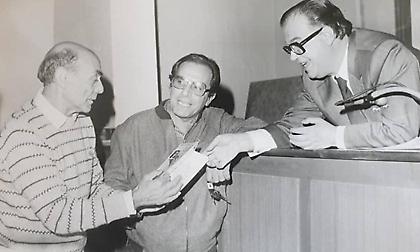 «Έφυγε» ο δημοσιογράφος και συγγραφέας Μανώλης Καραμπατσάκης