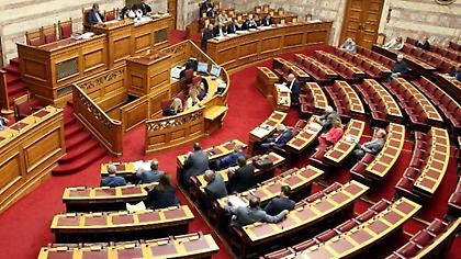Βουλή: Προ ημερησίας σε επίπεδο αρχηγών, για τις συνέπειες της COVID-19