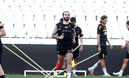 Αισιοδοξία για Λιβάγια στην ΑΕΚ