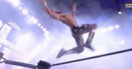 Ντεμπούτο-εφιάλτης: Γλίστρησε στα σχοινιά και έφαγε τα... μούτρα του!