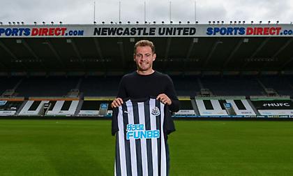 Έκλεισε και Φρέιζερ ως το 2025 η Νιουκάστλ!