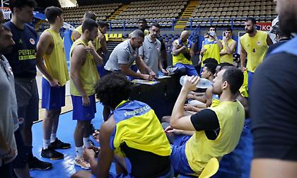 Φιλικό και τεστ για COVID-19 στο Περιστέρι