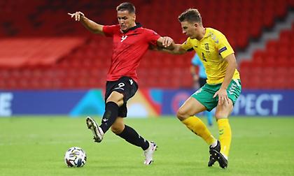 Ιστορικό διπλό στα Τίρανα