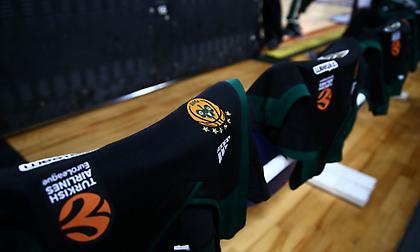 Αποκαλύφθηκε η νέα φανέλα του μπασκετικού Παναθηναϊκού (pics)