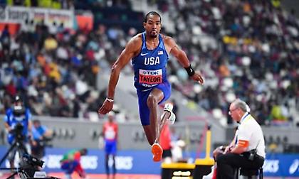 «Πέταξαν» Τέιλορ, Μιχάμπο