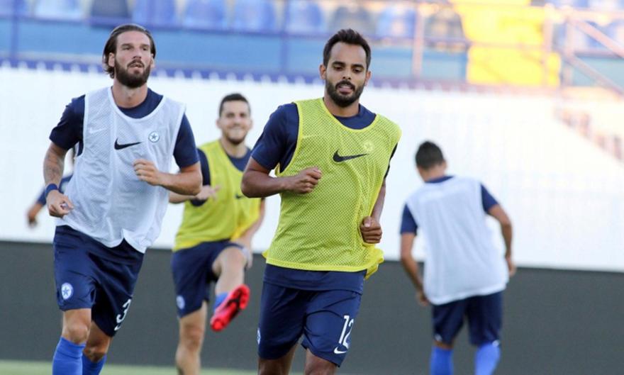 Μπήκαν οι διεθνείς στον Ατρόμητο