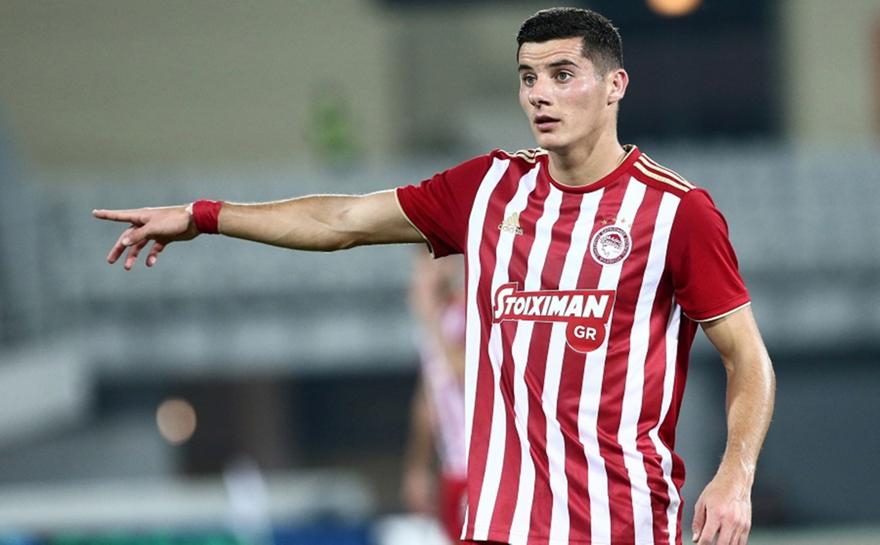 Κρατάει Βρουσάι ο Μαρτίνς